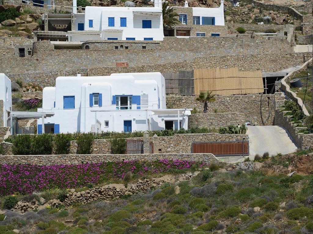 Aerides Villa Houlakia  Exterior photo